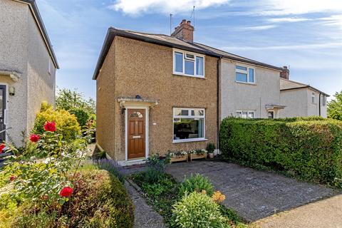 2 bed property, in Cottonmill Crescent, £550,000