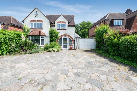3 bed property, in Tumblewood Road, £960,000
