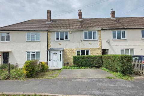 3 bed property, in Barker Crescent, £170,000