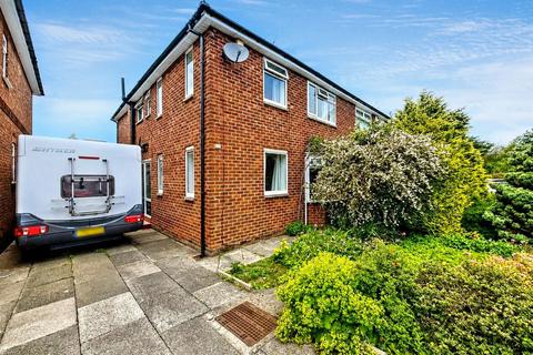 4 bed property, in Guisborough Road, £220,000