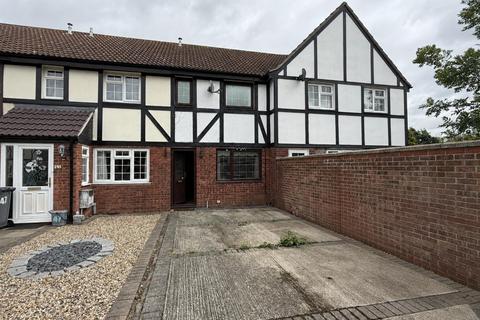 2 bed property, in The Wheelwrights, £180,000