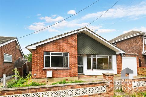 3 bed property, in Lionel Road, £290,000
