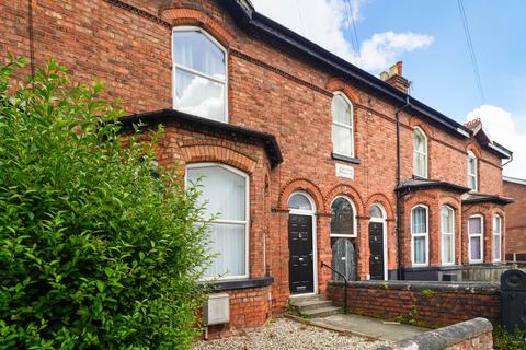 7 bed property, in Wigan Road, £360,000