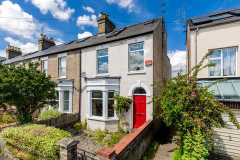 4 bed property, in Oxford Road, £825,000