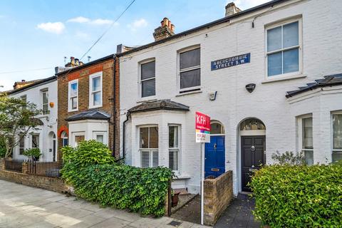 2 bed property, in Abercrombie Street, £950,000