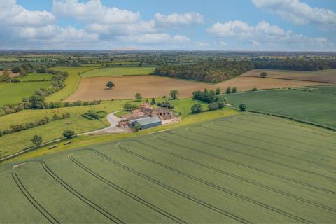 5 bed property, in Gate Helmsley, £5,800,000