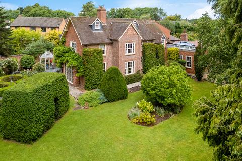 5 bed property, in Glasshouse Lane, £1,650,000