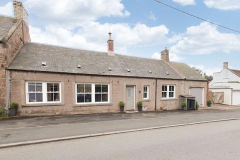 2 bed property, in Ord Cottage, £280,000