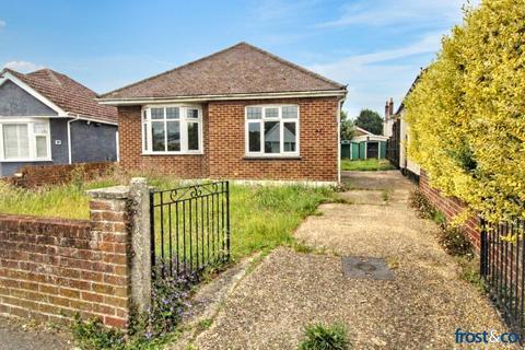2 bed property, in Sancreed Road, £290,000