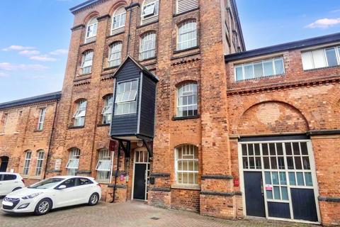 2 bed property, in Tiger Court, £70,000