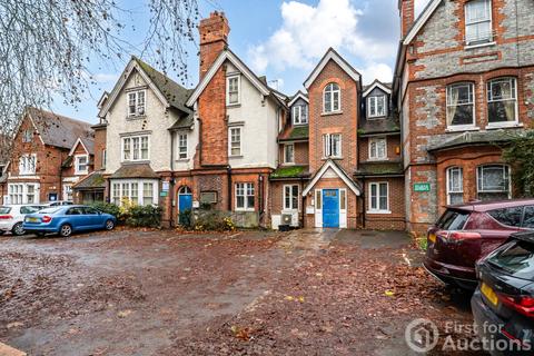 Studio, in London Road, £65,000