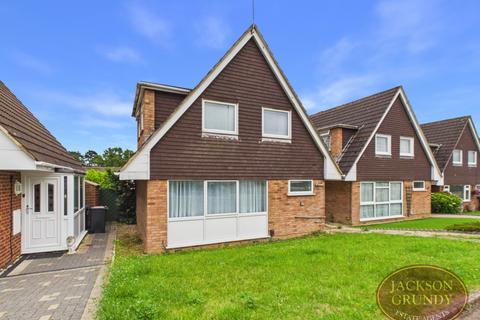 3 bed property, in Redland Drive, £285,000