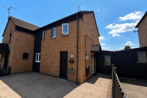 3 bed property, in Gostwick, £245,000