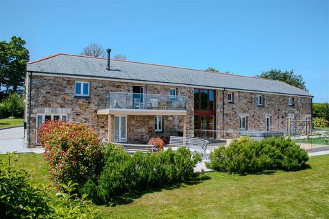 5 bed property, in Crowlas, £1,250,000