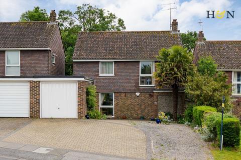 3 bed property, in Hangleton Lane, £635,000