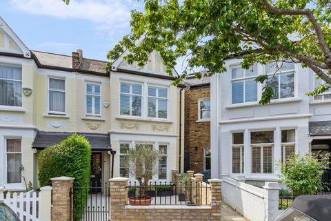 4 bed property, in Elm Grove Road, £2,350,000