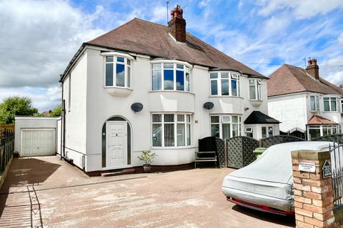 3 bed property, in Stafford Road, £325,000