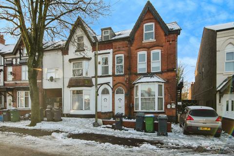 1 bed property, in Edgbaston Road, £170,000