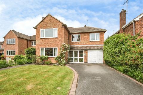 4 bed property, in Arbour Close, £600,000
