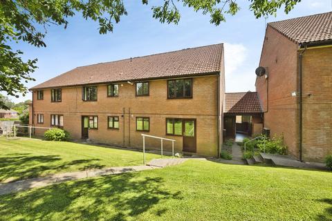 Studio, in Bicknell Gardens, £80,000