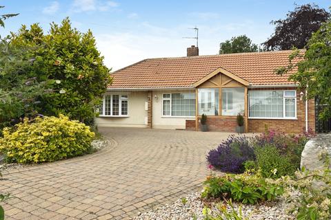 3 bed property, in Tunkers Lane, £500,000
