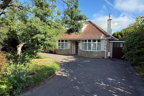 3 bed property, in Silver Street, £475,000