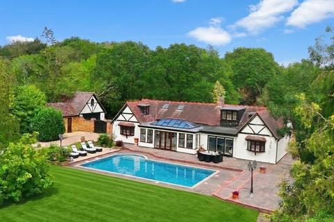 5 bed property, in Hawkswood Road, £1,500,000