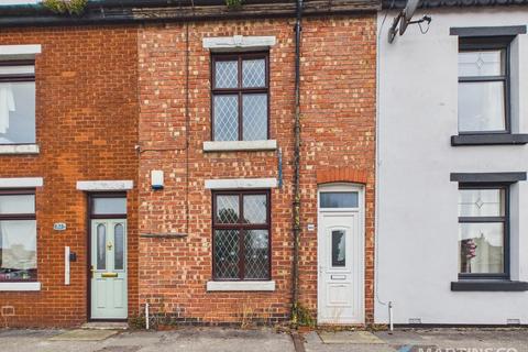 2 bed property, in Poulton Street, £60,000