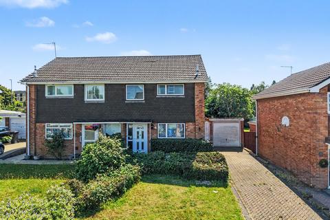 3 bed property, in Beamish Road, £325,000