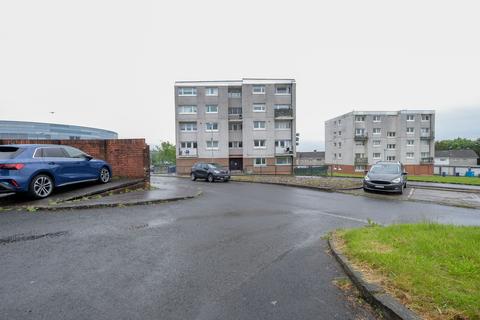 2 bed property, in Irving Court, £75,000