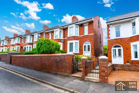 3 bed property, in Quarry Dale, £330,000