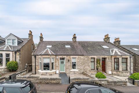 4 bed property, in Lina Street, £325,000