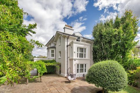4 bed property, in Hungershall Park, £2,500,000