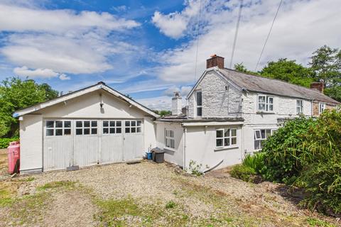 4 bed property, in Llangua, £350,000
