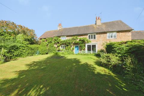 3 bed property, in Wards Lane, £337,500