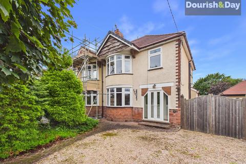 3 bed property, in Old Croft Road, £390,000