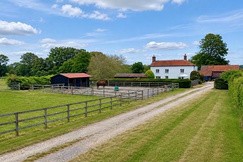 4 bed property, in Carbrooke Lane, £1,350,000