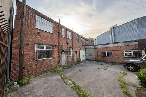 Studio, in London Road, £250,000