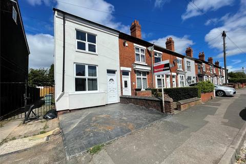 3 bed property, in West Bromwich Road, £170,000