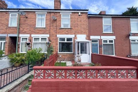 2 bed property, in Manvers Road, £135,000