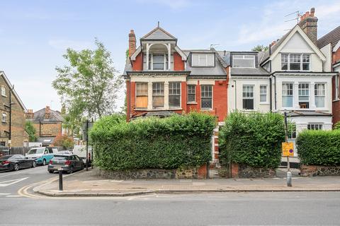 6 bed property, in Muswell Hill Road, £1,000,000
