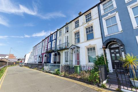 4 bed property, in Segontium Terrace, £175,000