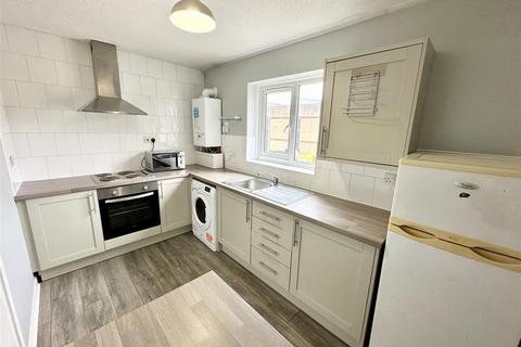 1 bed property, in Ferrara Square, £127,500