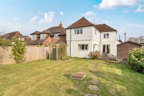 4 bed property, in Minnis Lane, £675,000