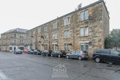 1 bed property, in 11 Links Road, £25,000