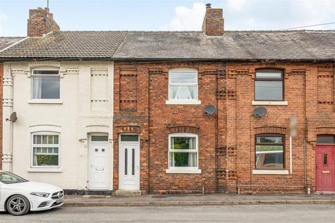 2 bed property, in Welby Road, £170,000