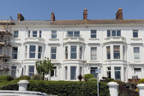 1 bed property, in Alexandra Terrace, £95,000