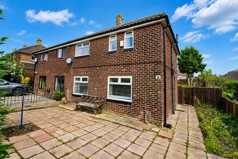 3 bed property, in Birch Hall Avenue, £139,950