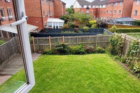 7 bed property, in Ovett Gardens, £310,000
