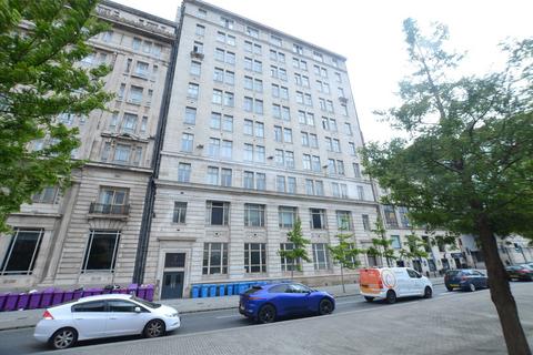 2 bed property, in The Strand, £155,000